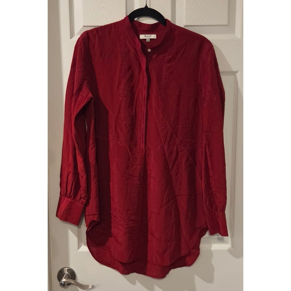 Madewell Silk Embroidered Popover Blouse Medium Red‎ Hidden Placket Long Sleeve